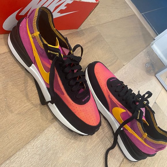 Nike Waffle One - Picture 4 of 7